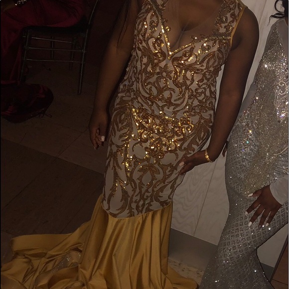 Prom Dress - Picture 4 of 4